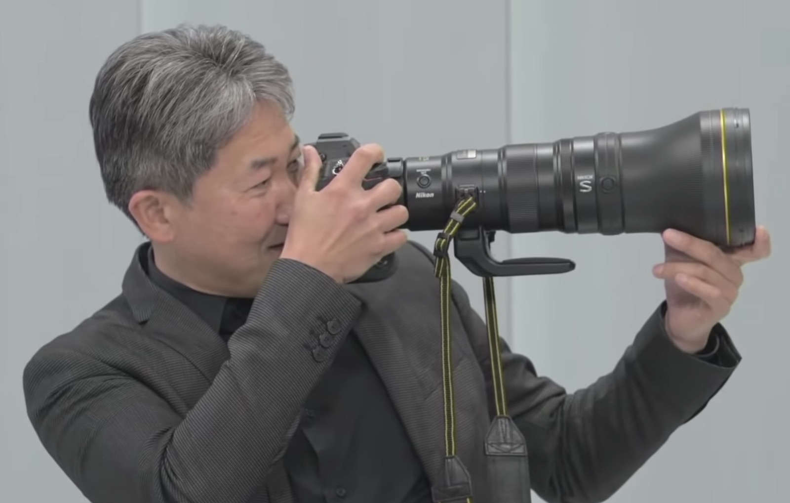 เผยโฉม Nikon Nikkor Z 800mm f63 VR S พร้อมรายละเอียด FW กล้อง Z9 เปลี่ยนชัตเตอร์เป็นเสียงแมวได้