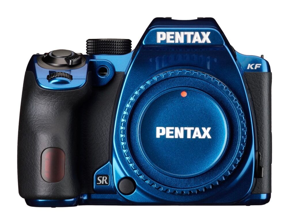 เปิดตัว Pentax KF กล้อง DSLR เซนเซอร์ APS-C ขนาดกะทัดรัด