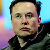 Elon Musk โทรไปต่อว่าซีอีโอบริษัทที่หยุดโฆษณาบน Twitter