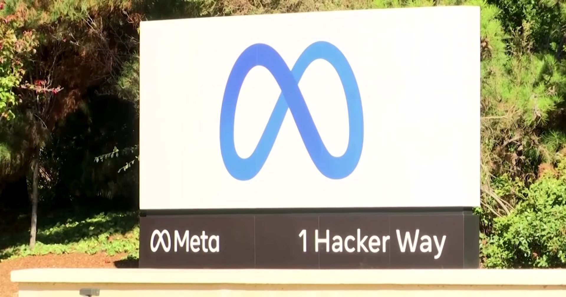 Meta ยอมจ่ายเงินกว่า 25000 ล้านบาทเพื่อยุติคดีที่ยอมให้ Cambridge Analytica เข้าถึงข้อมูลผู้ใช้หลายล้านคน