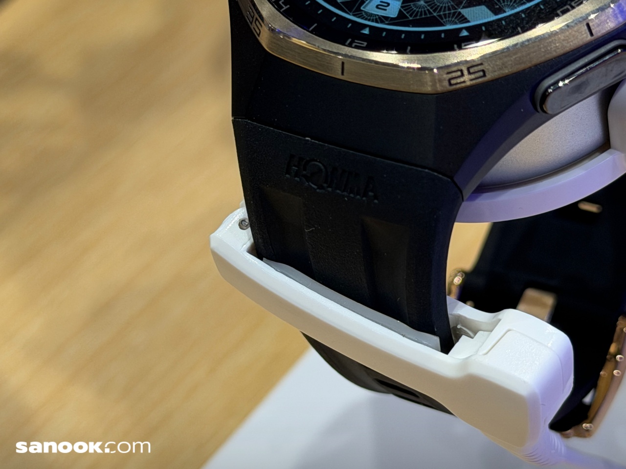 Honma X Huawei Watch GT 6 Pro
