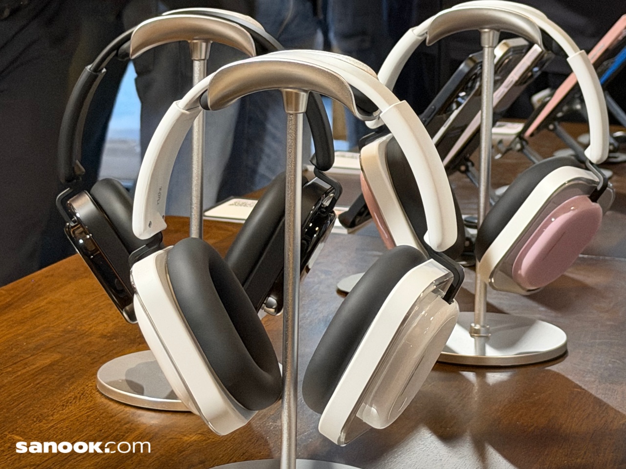 Nothing Headphone (a)