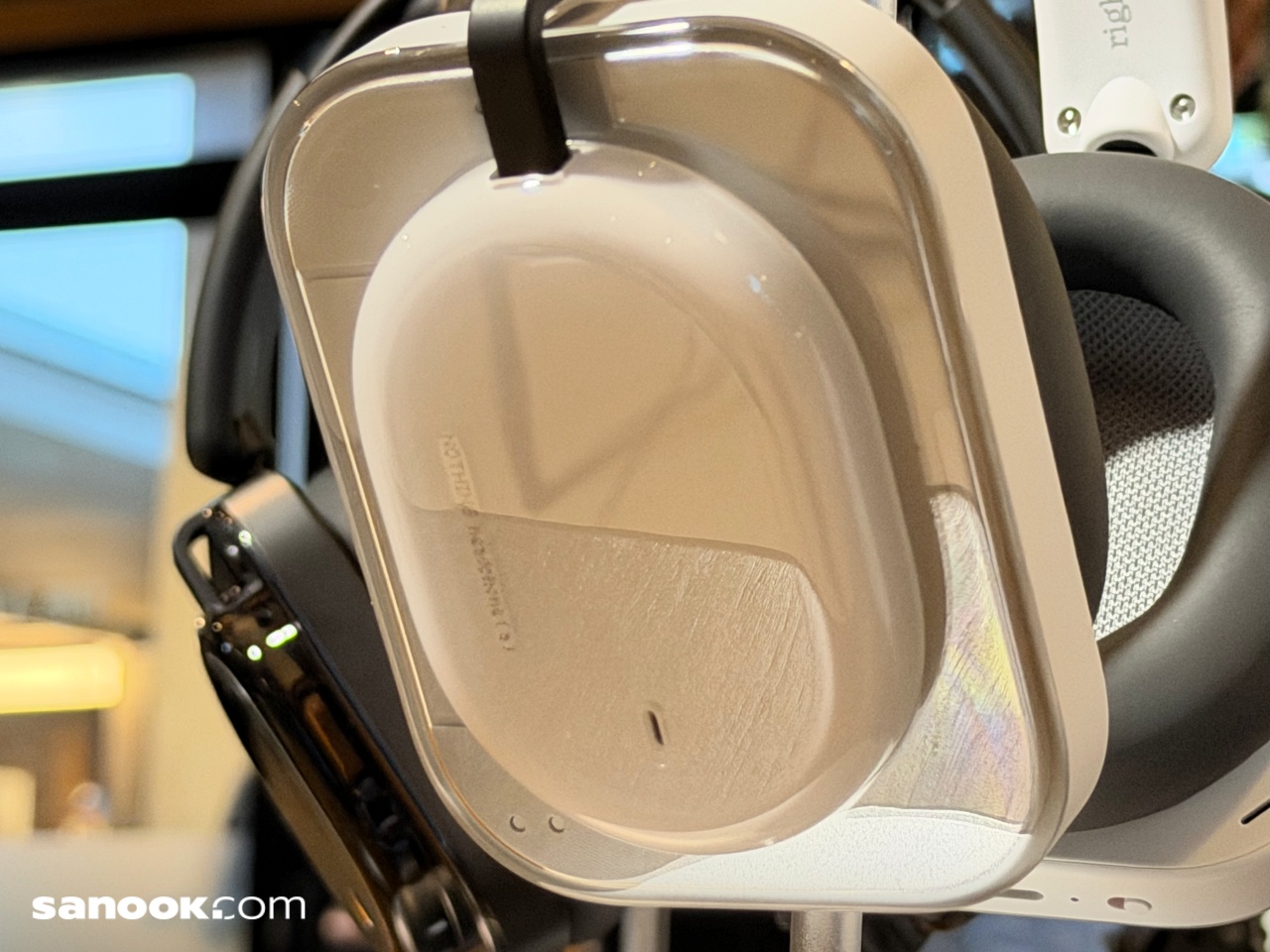 Nothing Headphone (a)