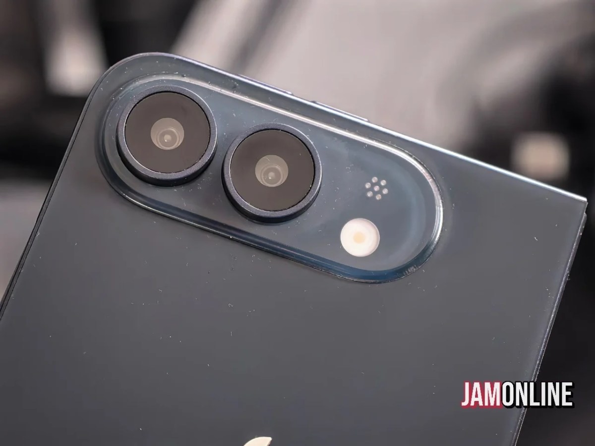 iPhone Fold (Dummy)
