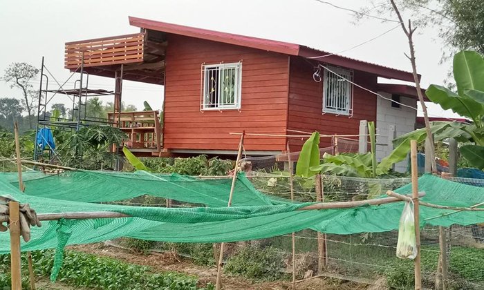 แบบบ้านสวนหลังเล็ก ครึ่งไม้-ครึ่งปูน ยกพื้น สไตล์โมเดิร์นกลิ่นอายคาเฟ่
