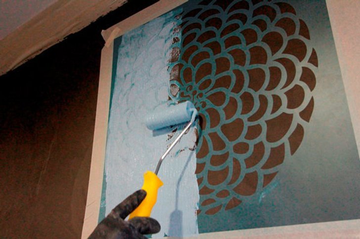 สารพัดเทคนิค DIY ผนังบ้านด้วย “สีซีเมนต์”