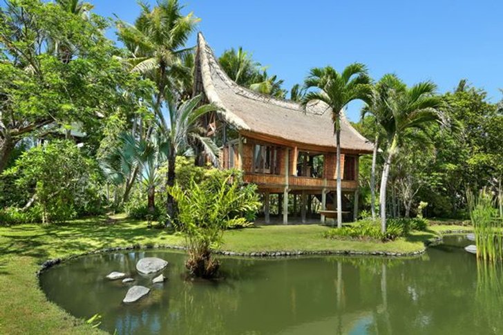 6 วิลล่าหรือบ้านพักตากอากาศ สไตล์บาหลี กับสวนสไตล์ทรอปิคอล
