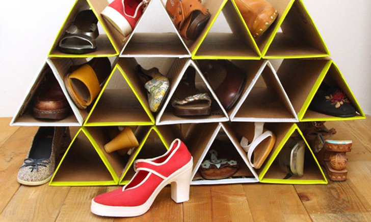สุดเก๋! งาน DIY ที่เก็บรองเท้า จากกระดาษลัง