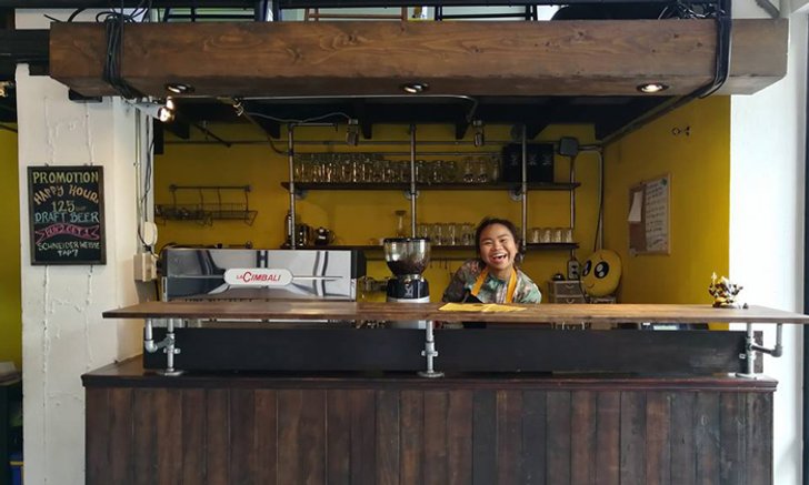 บาร์แอนด์คาเฟ่สไตล์ลอฟท์ของ "มิน (ไข่ตุ้ม) รตวรรณ" นักแสดงสายฮา