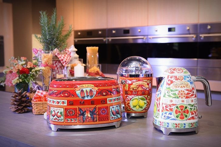 มาไทยแล้ว! Sicily is my love คอลเลคชั่นเครื่องครัวสุดจี๊ดจาก Smeg กับ Dolce &Gabbana