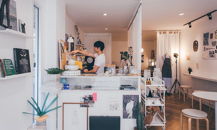 Paperplates Creative Studio & Cafe ดื่มกาแฟพร้อมแชร์ไอเดียดีไซน์ในบรรยากาศโฮมมี่