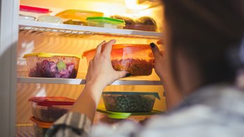 7 สิ่งที่ไม่เคยมีใครบอกคุณเกี่ยวกับการจัดระเบียบตู้เย็น