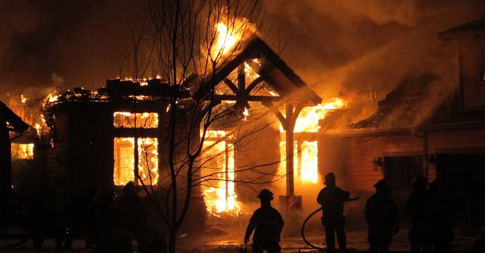 เลี่ยงสาเหตุเกิดเพลิงไหม้ ป้องกันและหลีกเลี่ยงอย่างไร ไม่ให้ "ไฟไหม้บ้าน"
