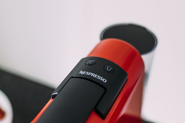เครื่องชงกาแฟ Nespresso Capsule ใช้งานง่ายเหมือนบาริสต้าส่วนตัว