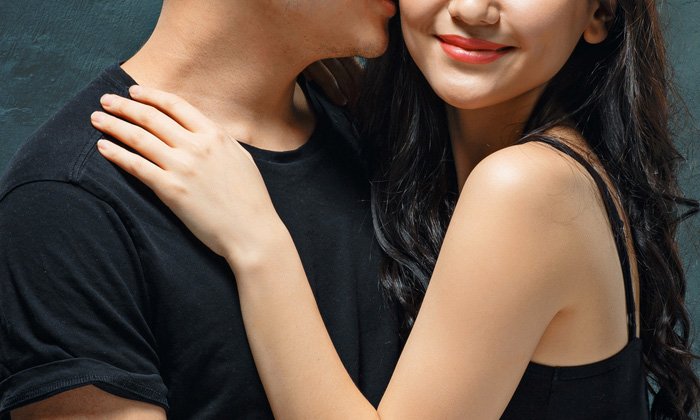 ทำนายความสัมพันธ์ระหว่างคุณและคนรักจาก "เสื้อผ้า"