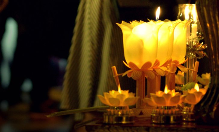 .บทสวดมนต์ คำบูชาดอกไม้ธูปเทียน เวียนเทียน ในวันวิสาขบูชา 2565.