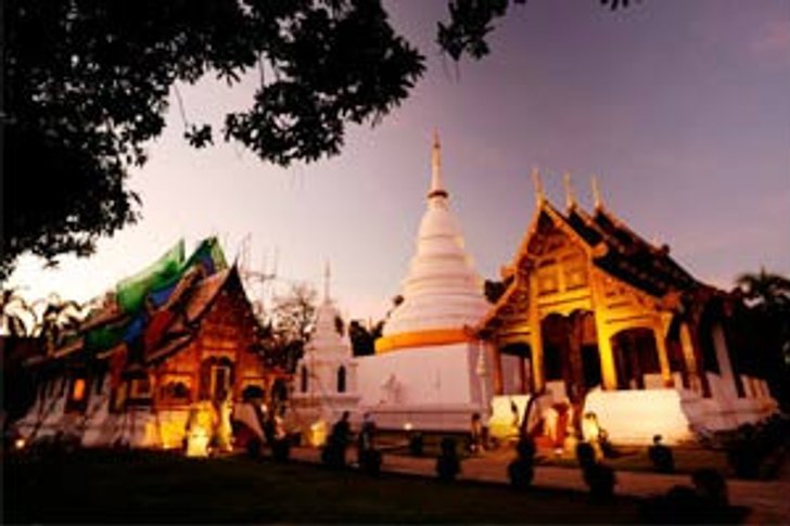 ทำบุญเสริมดวง ให้ชีวิตรุ่งเรือง