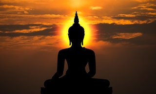 วันออกพรรษา 2568 กิจกรรมตักบาตรเทโวที่ควรปฏิบัติในวันออกพรรษา