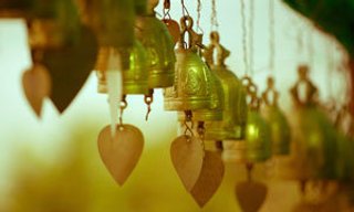 พระคาถาบารมี 30 ทัศ หรือบทสวดบารมี 9 ชั้น ช่วยเพิ่มบุญบารมี