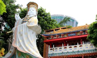 ไหว้ขอพร "เจ้าแม่ทับทิม" ริมหาด รีพลัสเบย์ (Repulse Bay)