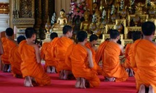 อานิสงส์การบวชพระ-บวชชีพราหมณ์