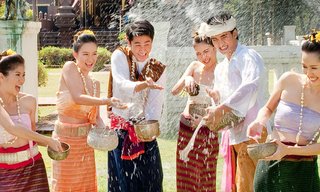 อิ่มบุญสุขใจกับ เรื่องเล่า...การทำบุญสงกรานต์