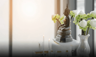 คำถวายน้ำบนหิ้งพระ พร้อมคำกล่าวลา ช่วยเสริมมงคลชีวิต