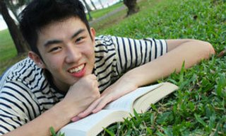 ทำนายดวงจากการอ่านหนังสือตามราศีเกิด