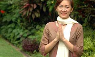 ทำบุญเสริมดวงชะตาวันปีใหม่ 2556