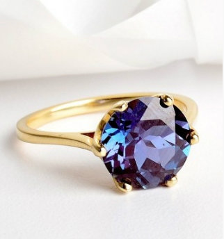  เจ้าสามสี หรือ Alexandrite