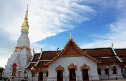 วัดพระธาตุเชิงชุมวรวิหาร 