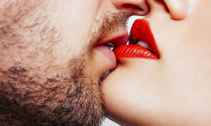 รีวิวจูบเร้าใจ ราศีใดจูบเก่งที่สุดใน 12 ราศี