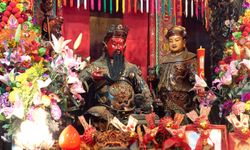 สักการะ "เจ้าพ่อกวนอู" วัดกวนไท (Kwan Tai Temple) ปกป้องสิ่งเลวร้าย เสริมอำนาจบารมี