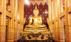 บทสวดมนต์วันพระ คาถาบูชาไหว้พระในบ้าน เพิ่มพลังบุญให้ตัวเอง