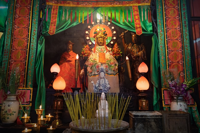 Banquet Palace  และวัดเจ้าแม่ทับทิม ทินหัว