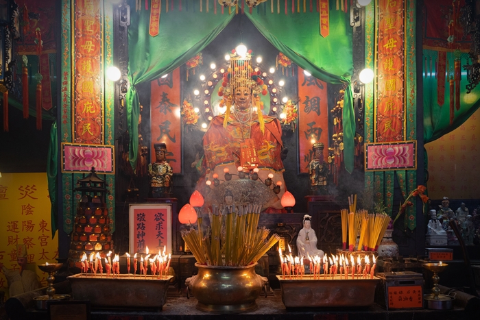 Banquet Palace  และวัดเจ้าแม่ทับทิม ทินหัว