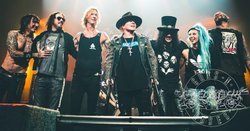 Guns N’ Roses ส่ง “November Rain” เพลง ‘90s เพลงแรกคว้ายอดพันล้านวิวใน YouTube