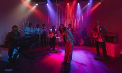 TELEx TELEXs หยิบเรื่องรักของคนห้องติดกันมาทำเพลงใหม่ "วันเสาร์ (Mutual Song)"