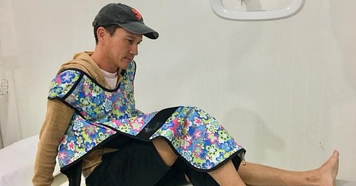 น้อย วงพรู เลื่อนถ่ายเอ็มวีเพลงใหม่ หลังประสบอุบัติเหตุกระดูกเท้าแตก