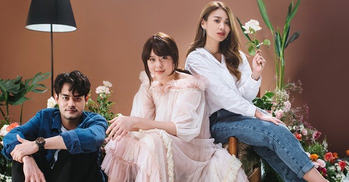 “DoubleBam” เปลี่ยนลุคจนจำไม่ได้! ร่วมงาน “แก้ว BNK48” ในเอ็มวี “รักเธอเท่าที่เธอไม่รัก”