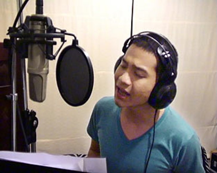 คิว ฟลัวร์ ร้องเพลงประกอบซีรีย์
