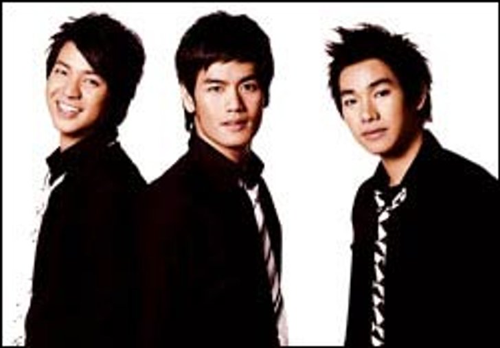 ลีลาหนุ่มขาแดนซ์ 2008 ดูสิ...มีใครบ้าง