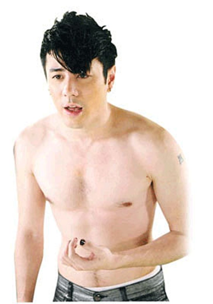 โดม เปลือยโชว์..เซ็กซี่