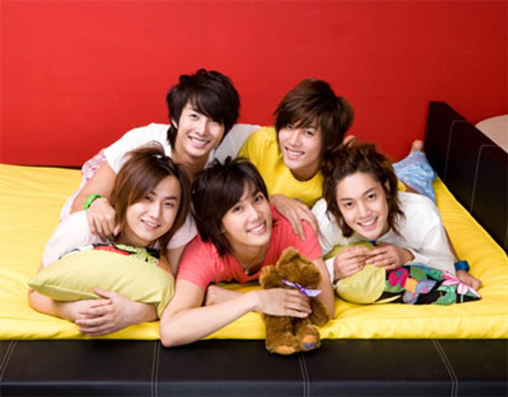 SS501 ส่งความสุขต้อนรับปีใหม่ 2009 ด้วยปฏิทินสุดน่ารัก
