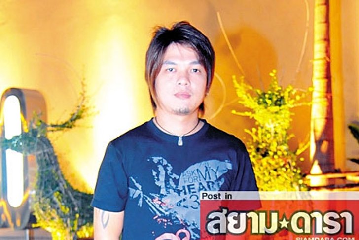 ล้วงใจ มิว สราวุธ นักร้องนำวง เบิร์น แพะ ซานติก้า!!
