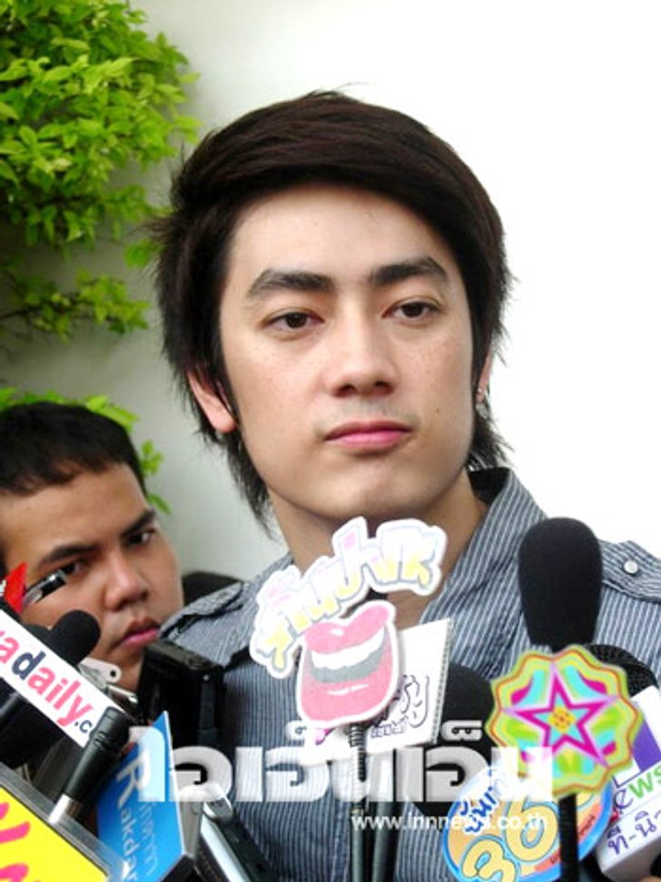 งานเข้า! ฟิล์ม งงข่าวกิ๊กดาว ม.ธุรกิจบัณฑิต ยันไม่รู้จัก ลั่นอยากเจอสวยแค่ไหน
