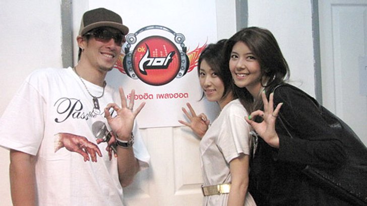 เจ เจตรินแอบ ควง สองสาว ขึ้นชั้น 4