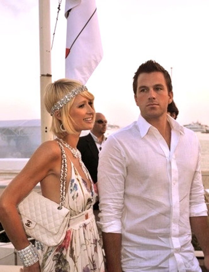 ปารีสโดนจับได้มีเซ็กซ์กับผัวในส้วม