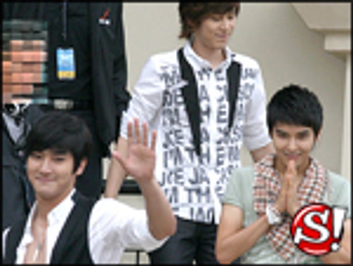 วอนคยู - เย่อุค แท็คทีม กอล์ฟ - ไมค์ เปิดตัวโฆษณาใหม่ Yamaha Fino