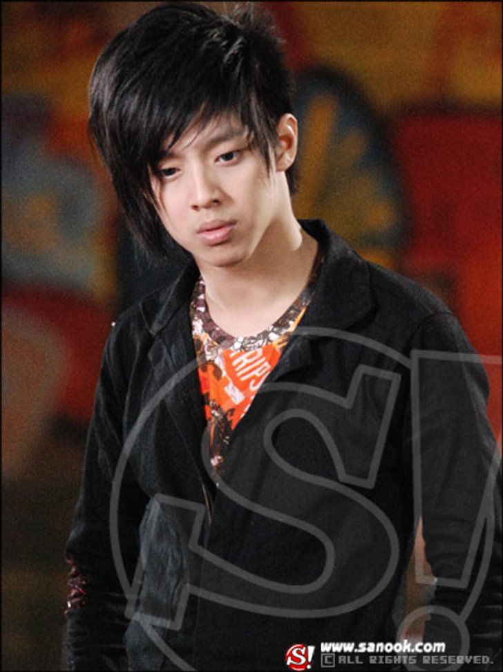 กั๊ก อยากมีรัก...แต่รู้ตัว ไม่พร้อม!!!!